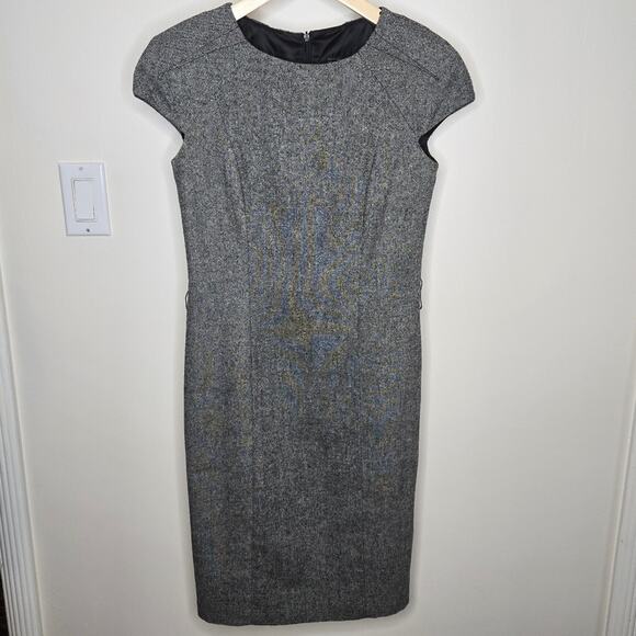 ZARA Gray Women's Wool Blend Cap Sleeve Dress with Hidden Zipper Size Small - Picture 1 of 13